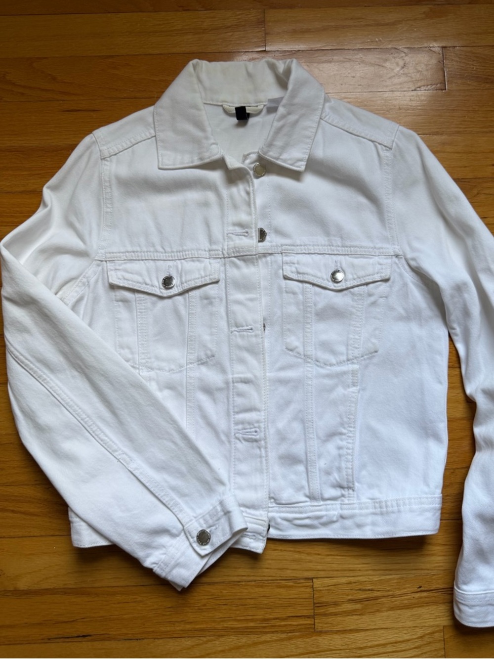 H&M Divided Women’s White Denim Jacket size Xsmall - Picture 1 of 3